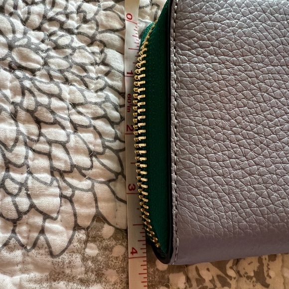 Coach carriage leather zip around wallet - Picture 3 of 14